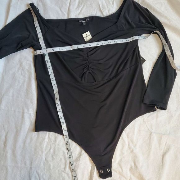 Express Bodysuit SZ XL Long Sleeve Sweetheart Neck Thong Bodycon - Picture 5 of 9